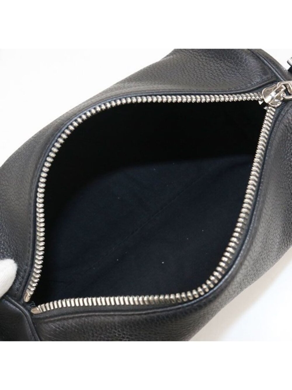 Dior Atelier Lola Shoulder Bag Leather - Picture 3 of 9